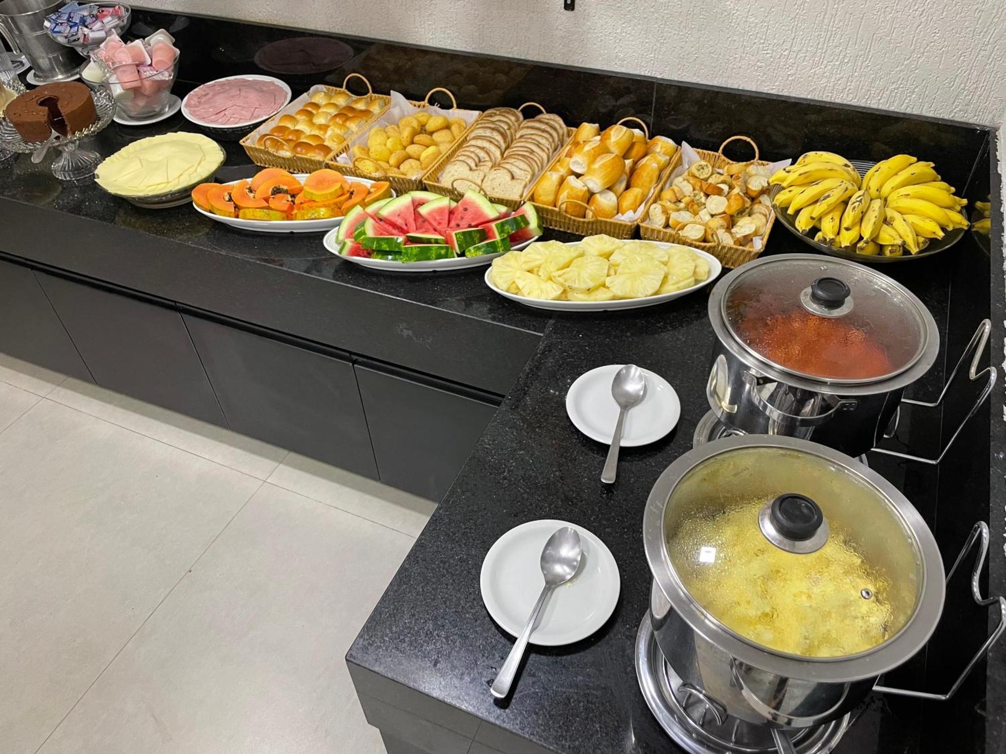 Brasilia Park Hotel Candangolandia 외부 사진